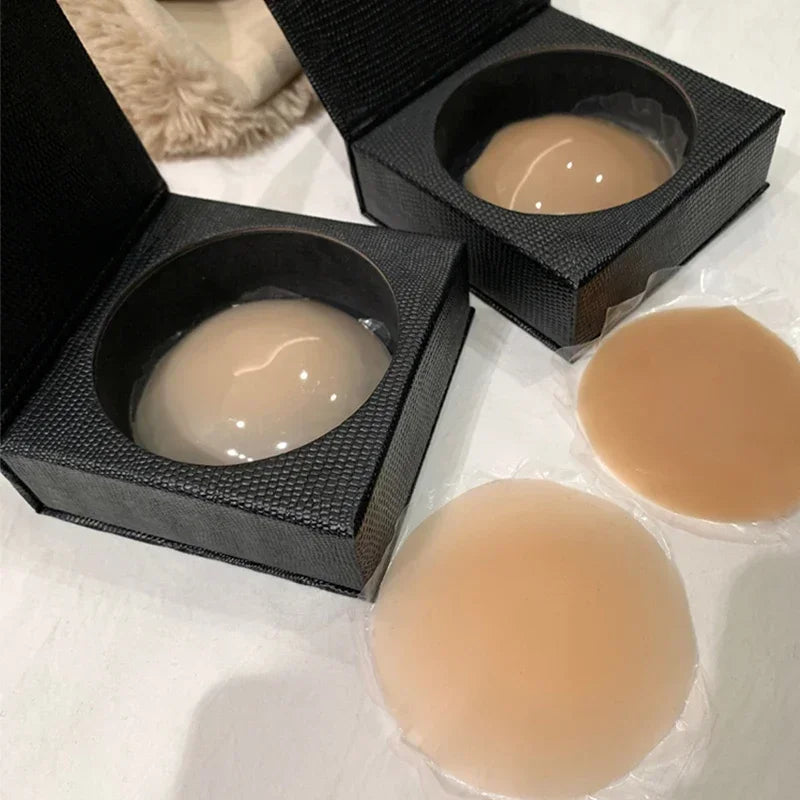 NipLift 2PCS Re-Usable Silicone Nipple Cover